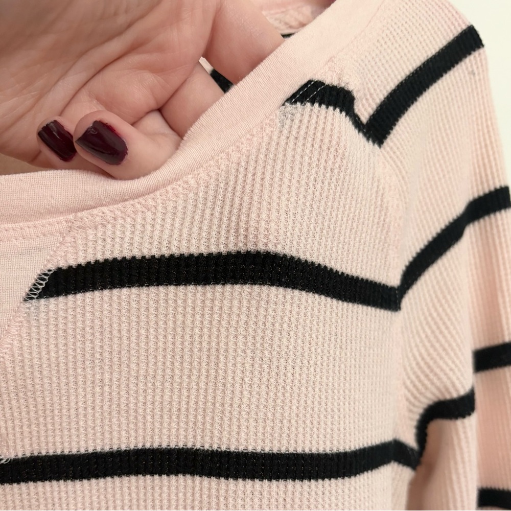 PINK Victoria’s Secret Black Striped Pink Thermal - Picture 6 of 6
